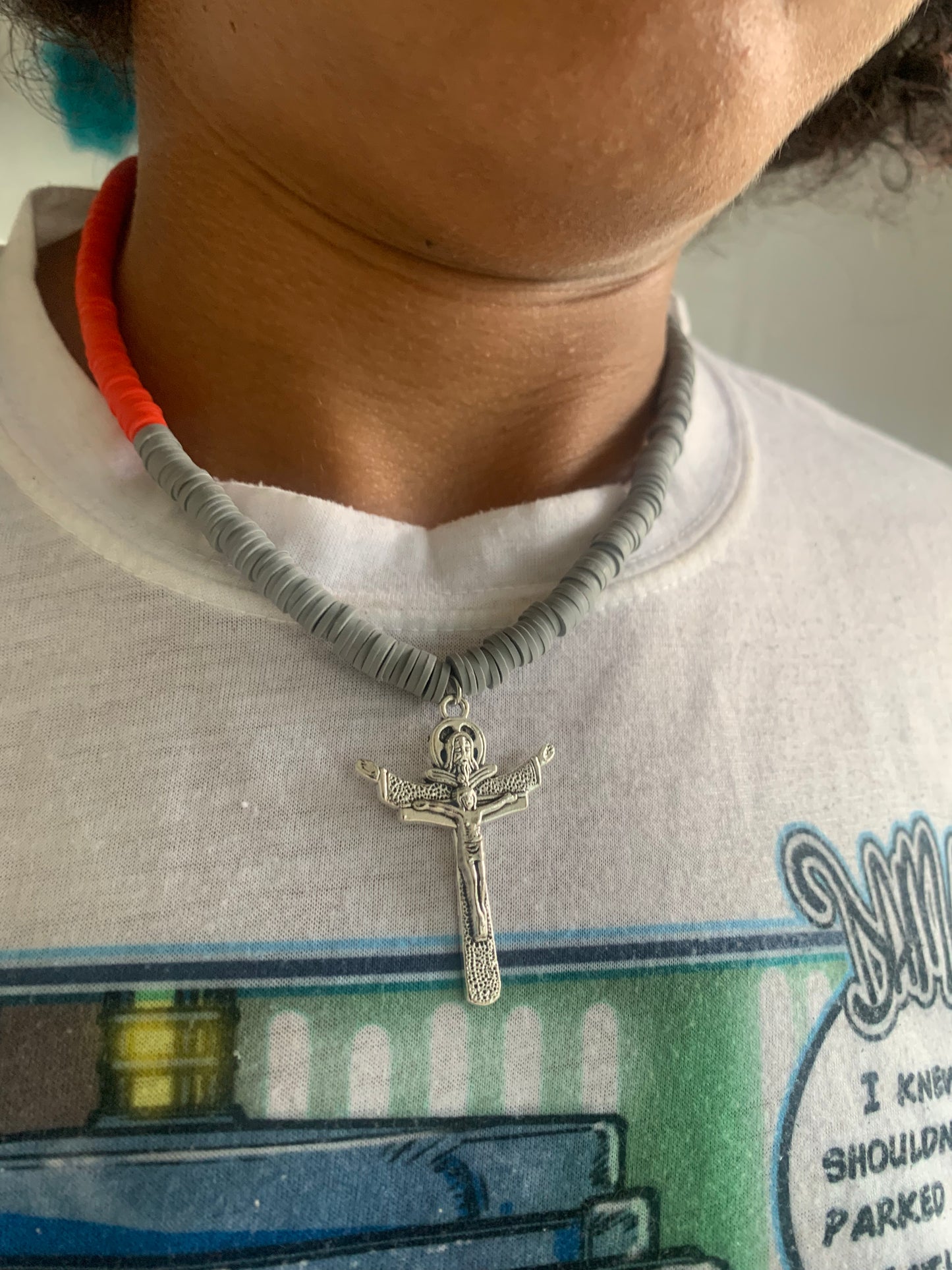 Clay beaded elastic crucifix necklace