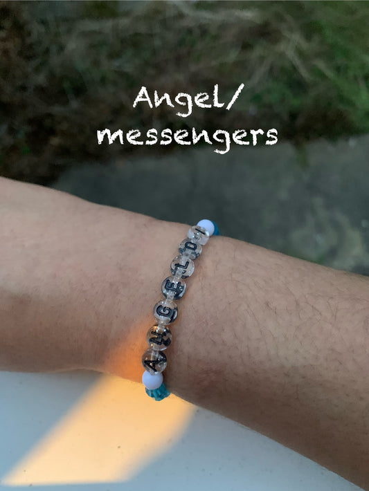 Beaded angelio elastic beaded bracelet