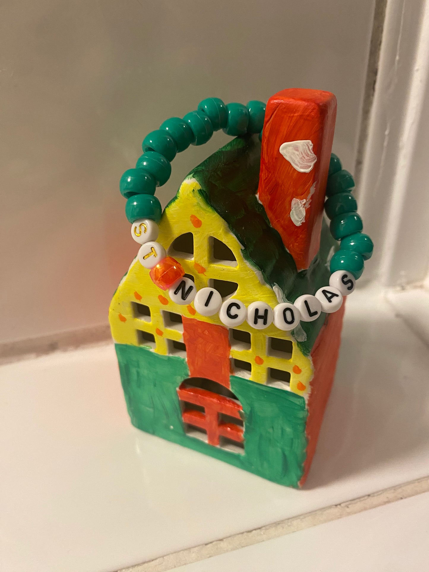 St Nicholas beaded elastic bracelet