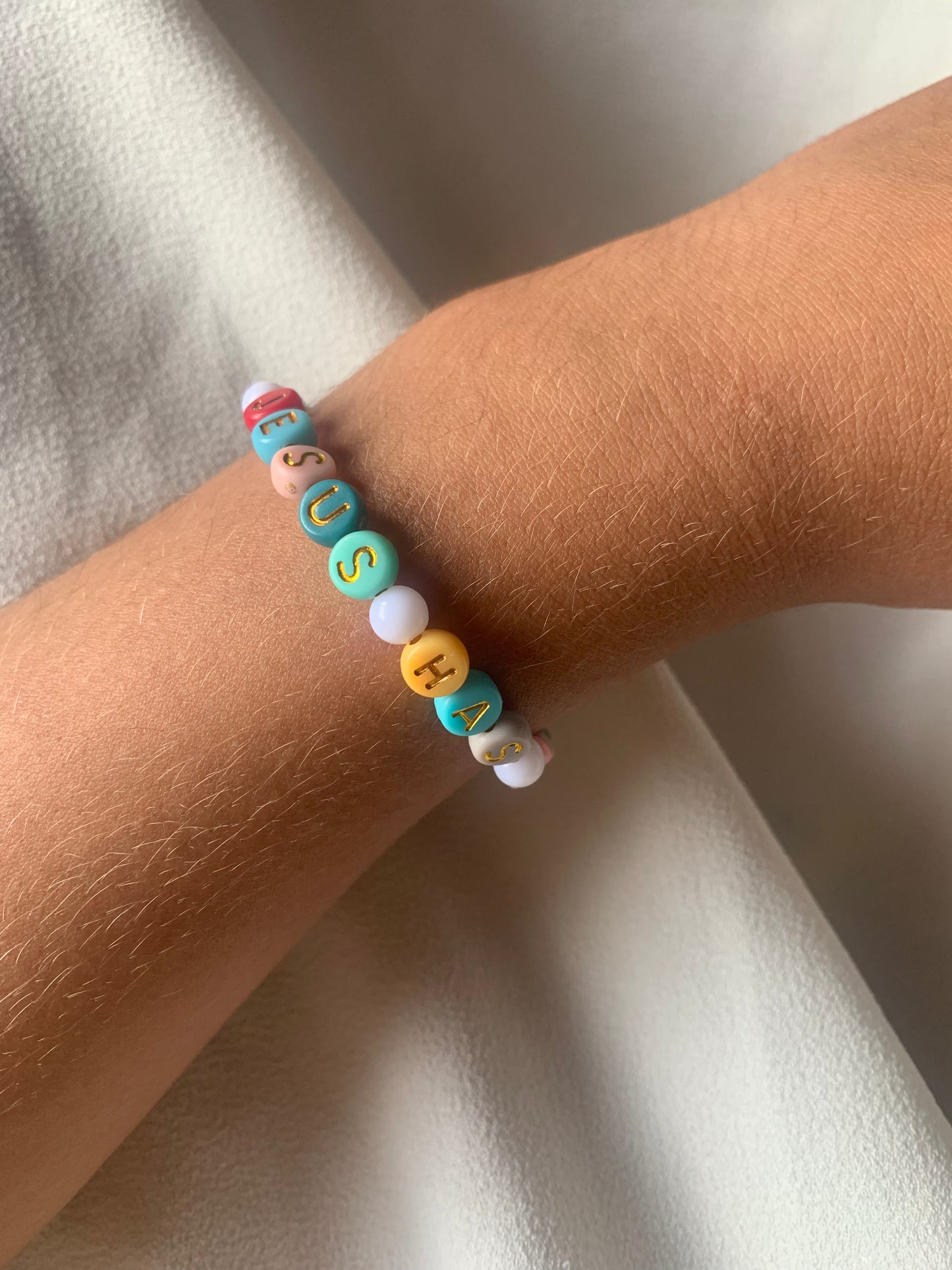Jesus has won beaded elastic bracelet